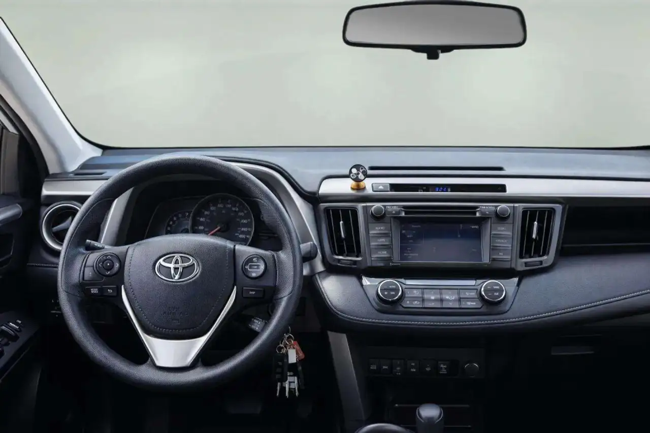 Toyota RAV 4 photo Toyota RAV 4