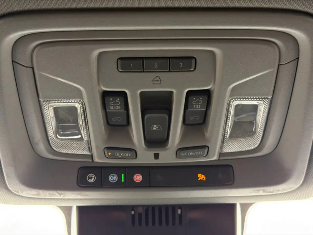 GMC Sierra 2500HD снимка GMC Sierra 2500HD