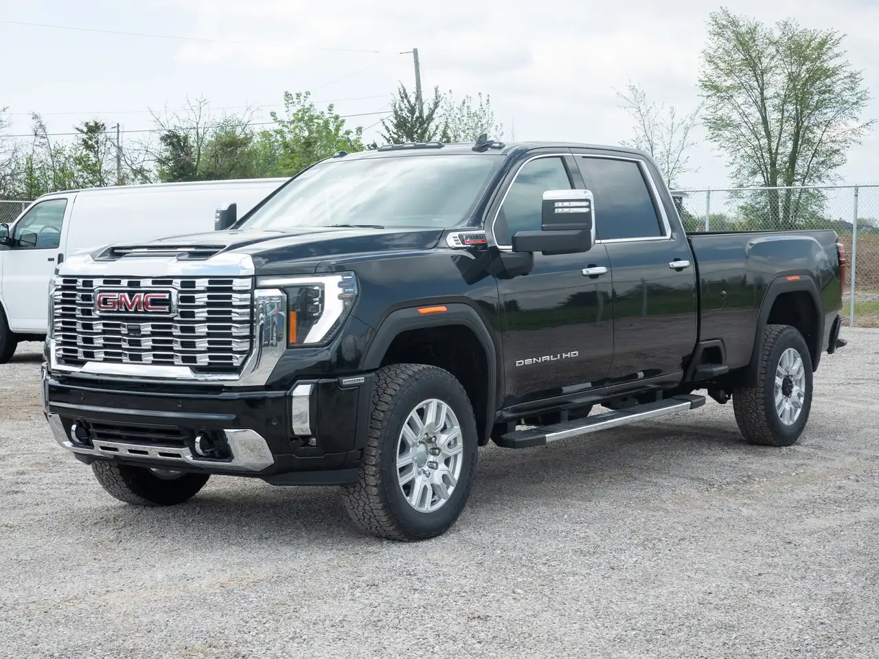 GMC Sierra 2500HD снимка GMC Sierra 2500HD