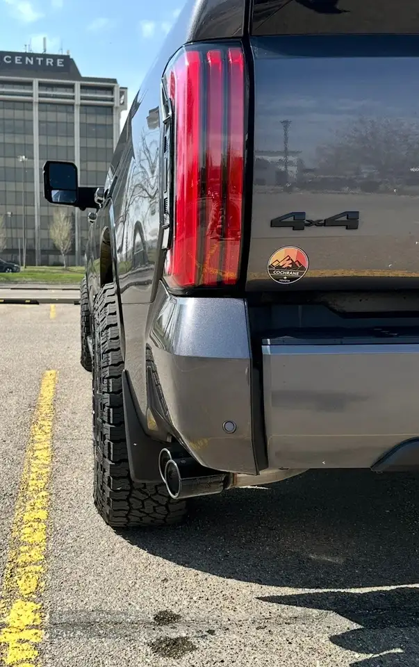 Toyota Tundra снимка Toyota Tundra