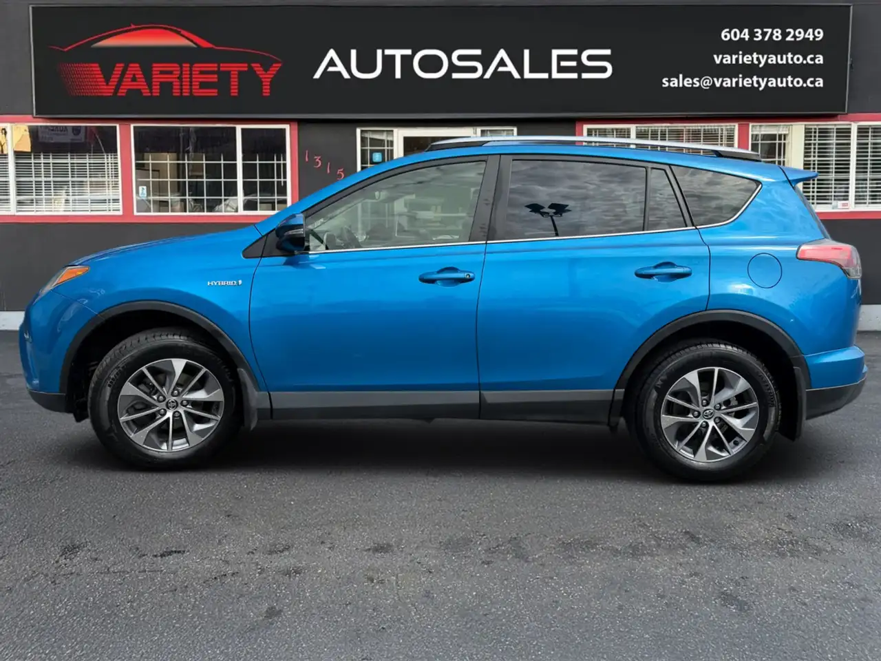 Toyota RAV 4 снимка Toyota RAV 4