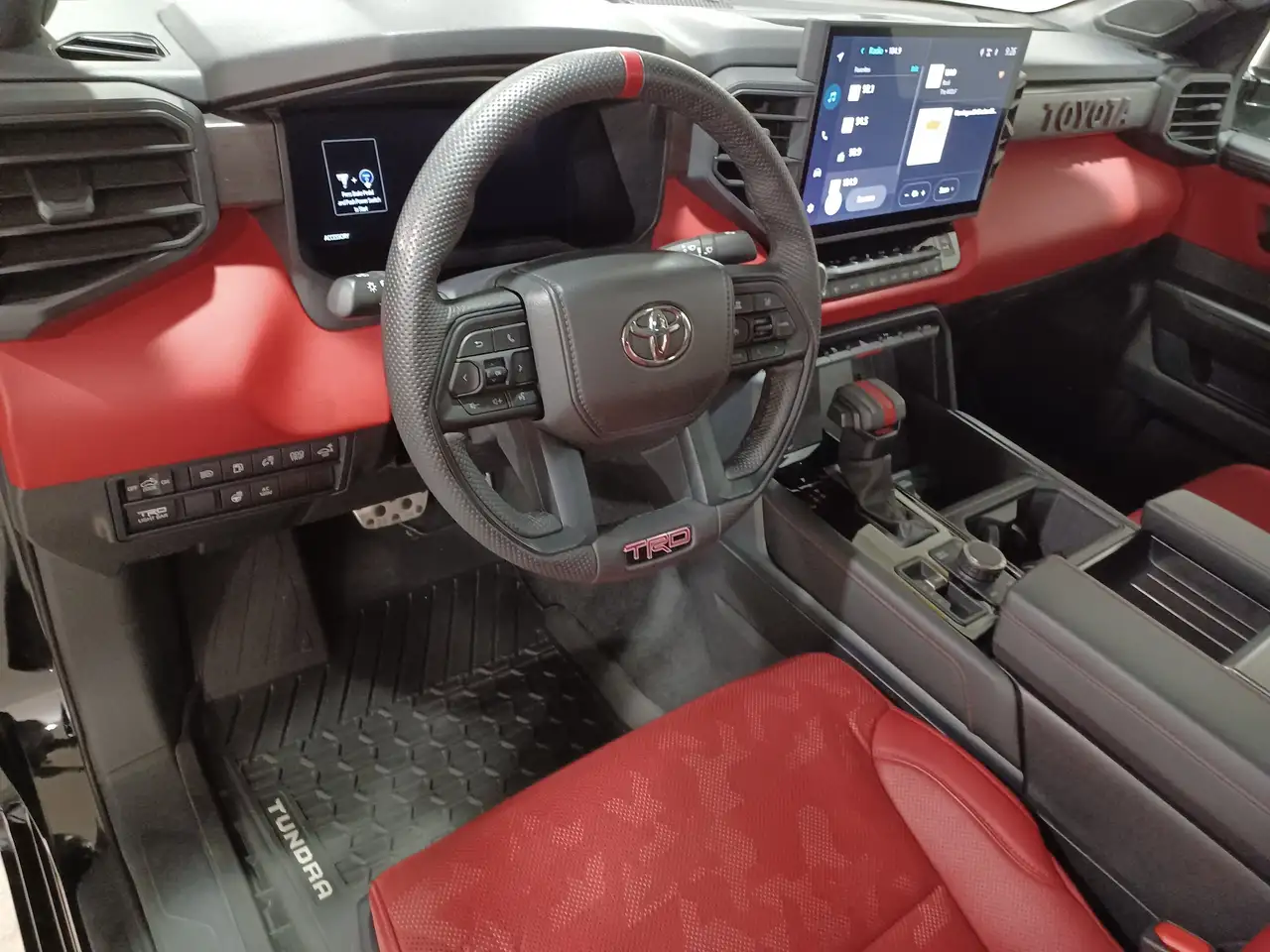 Toyota Tundra photo Toyota Tundra