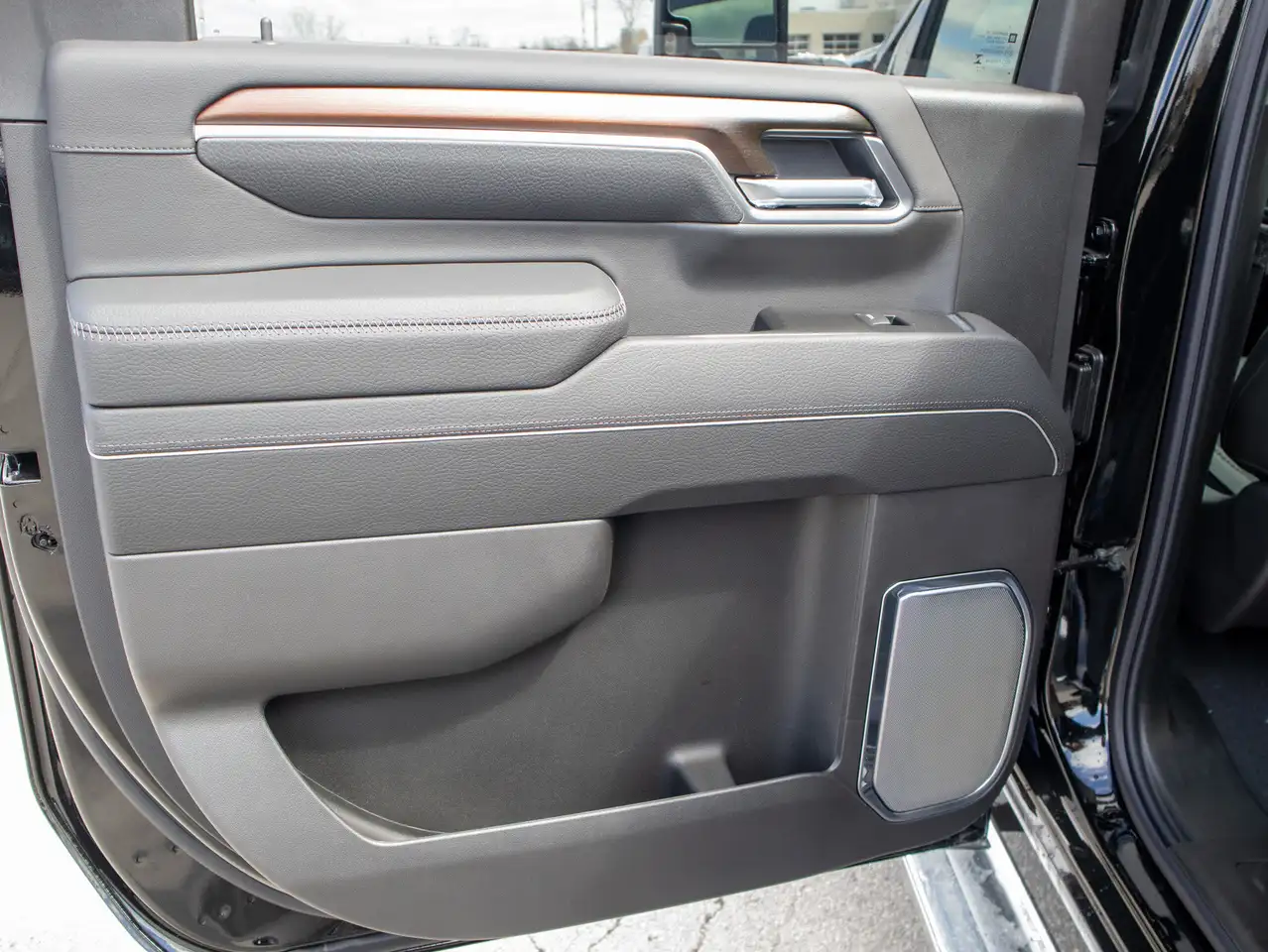 GMC Sierra 2500HD снимка GMC Sierra 2500HD