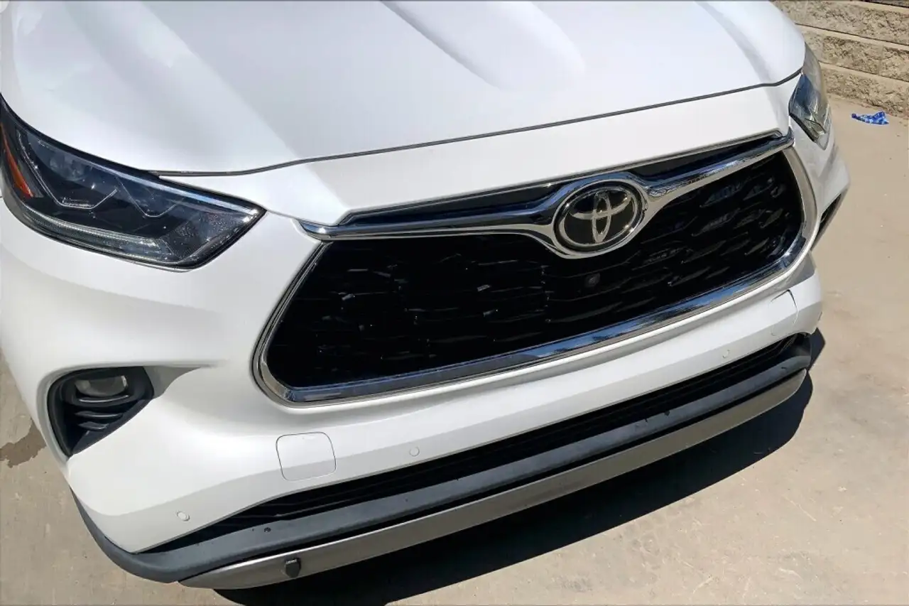Toyota Highlander photo Toyota Highlander