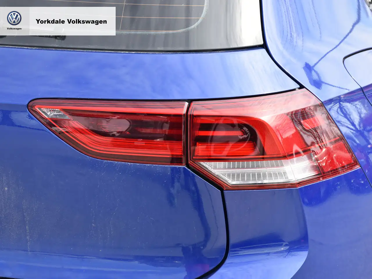 Volkswagen Golf R снимка Volkswagen Golf R