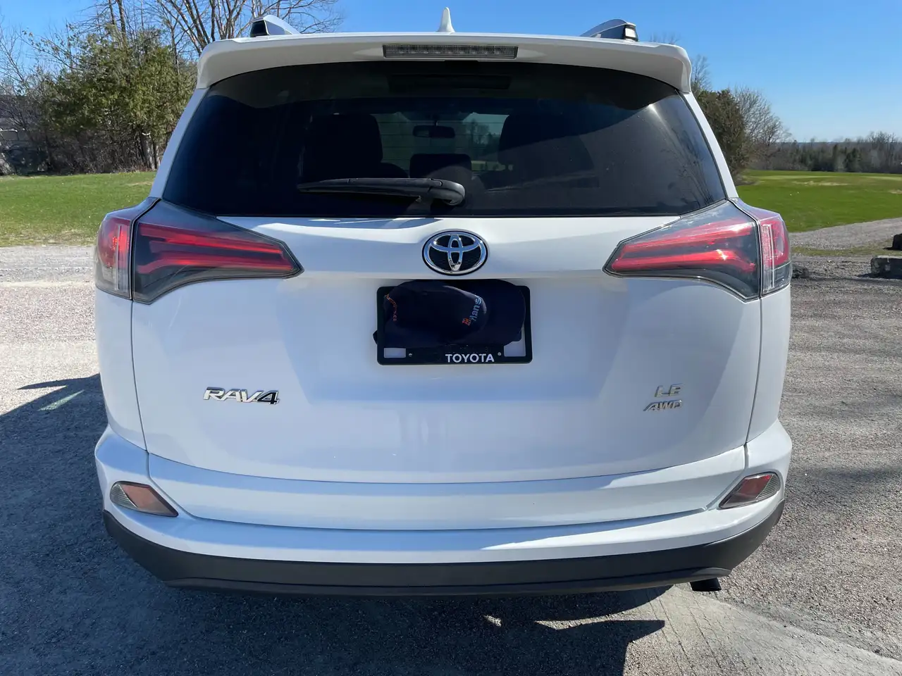 Toyota RAV 4 снимка Toyota RAV 4