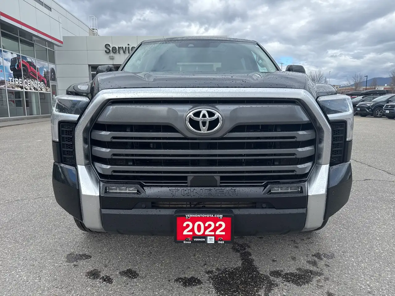 Toyota Tundra снимка Toyota Tundra