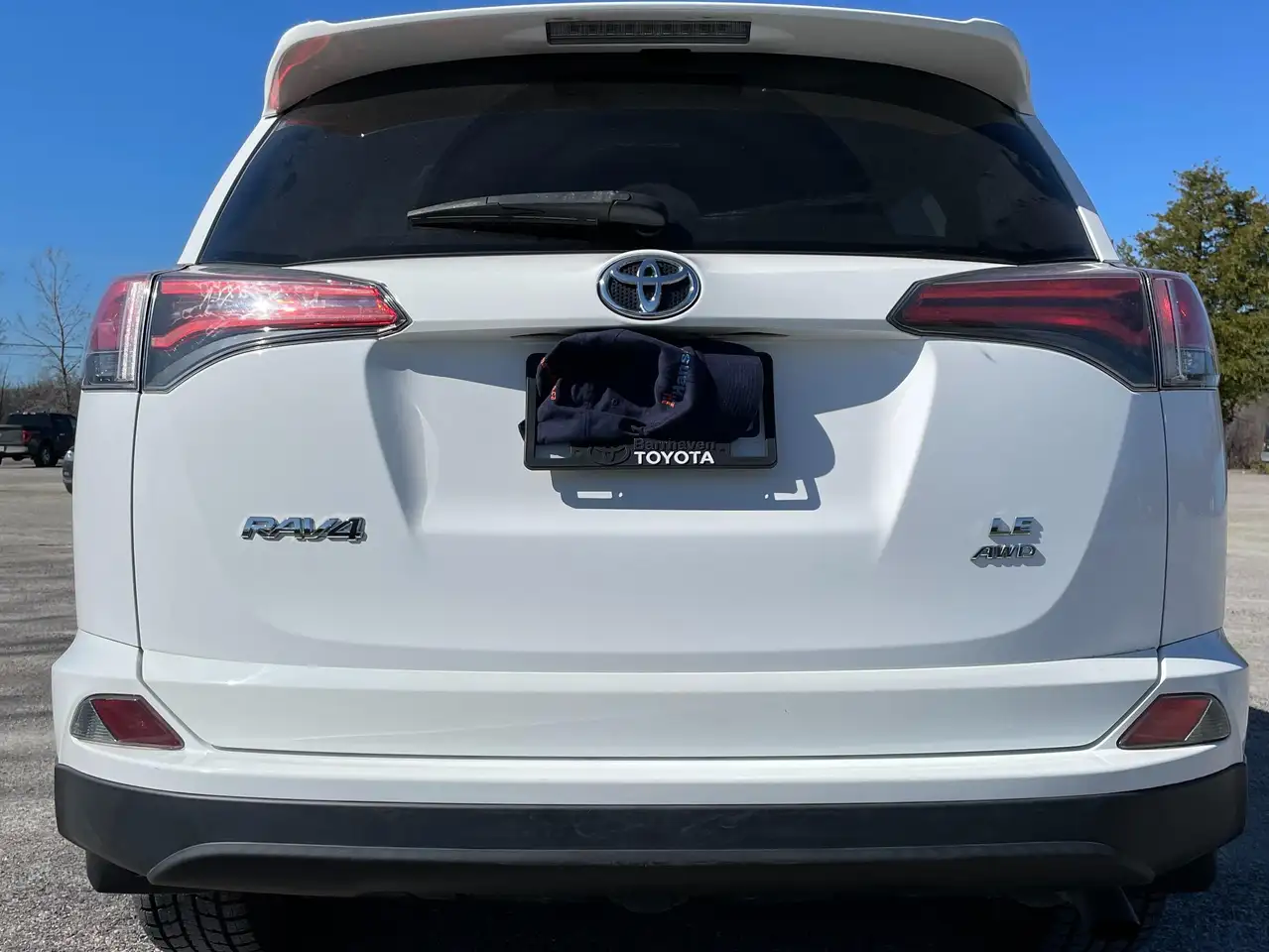 Toyota RAV 4 снимка Toyota RAV 4