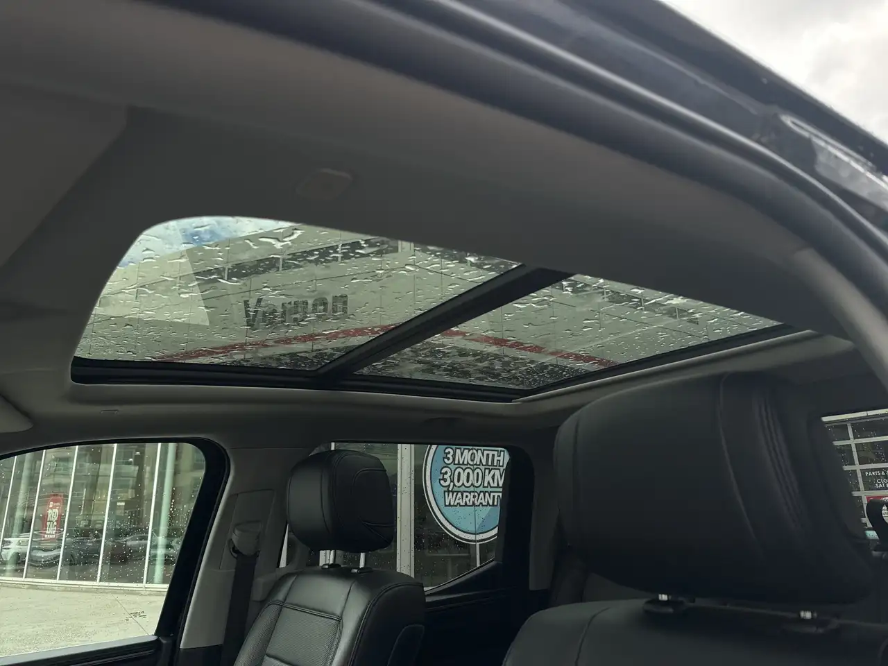 Toyota Tundra снимка Toyota Tundra