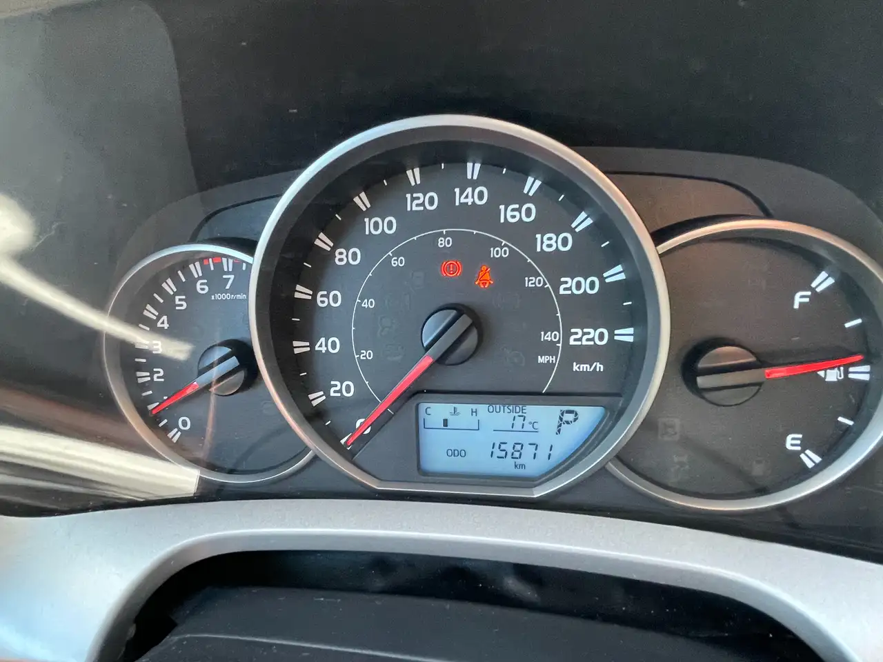 Toyota RAV 4 снимка Toyota RAV 4