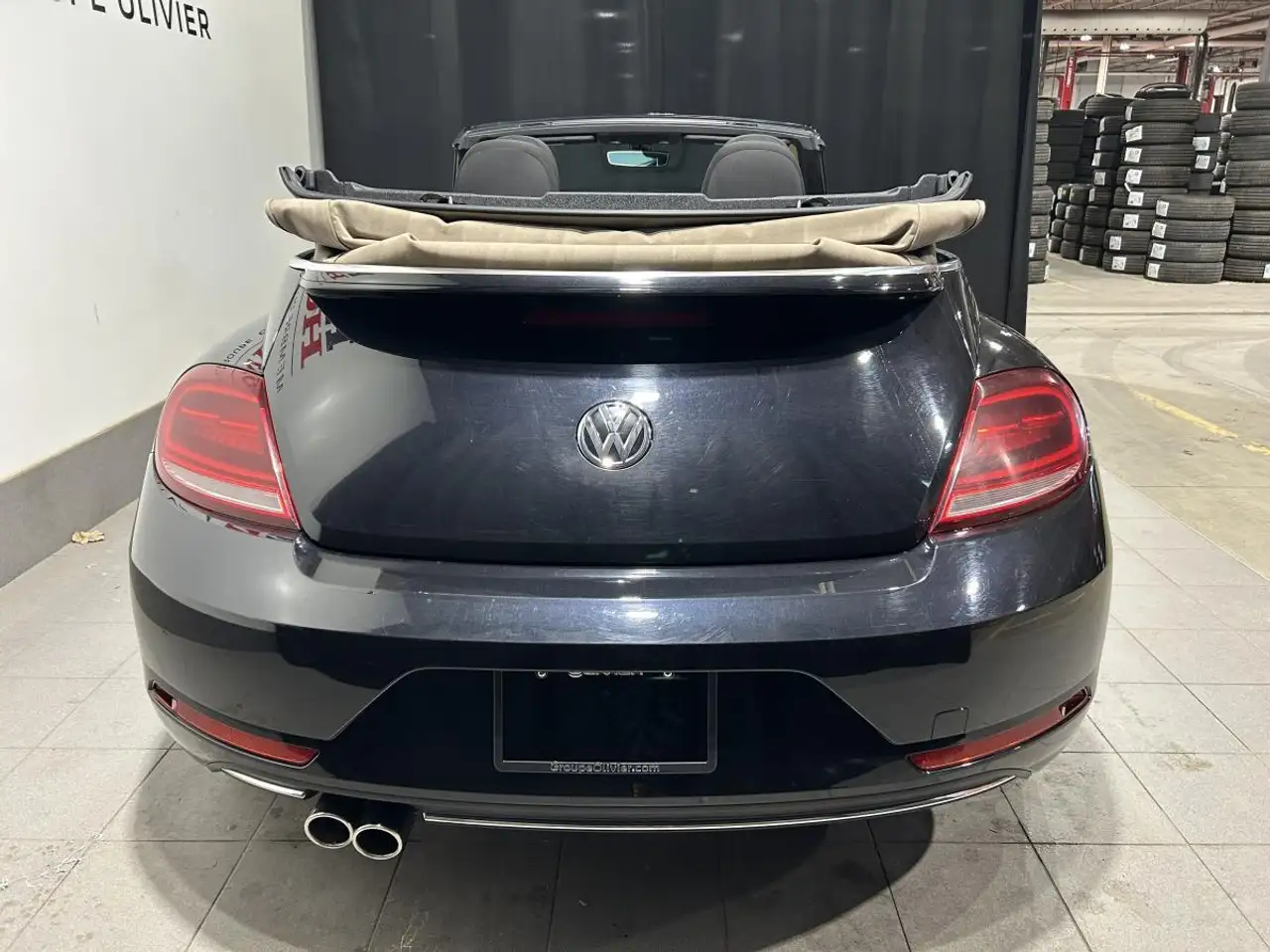 Volkswagen Beetle снимка Volkswagen Beetle