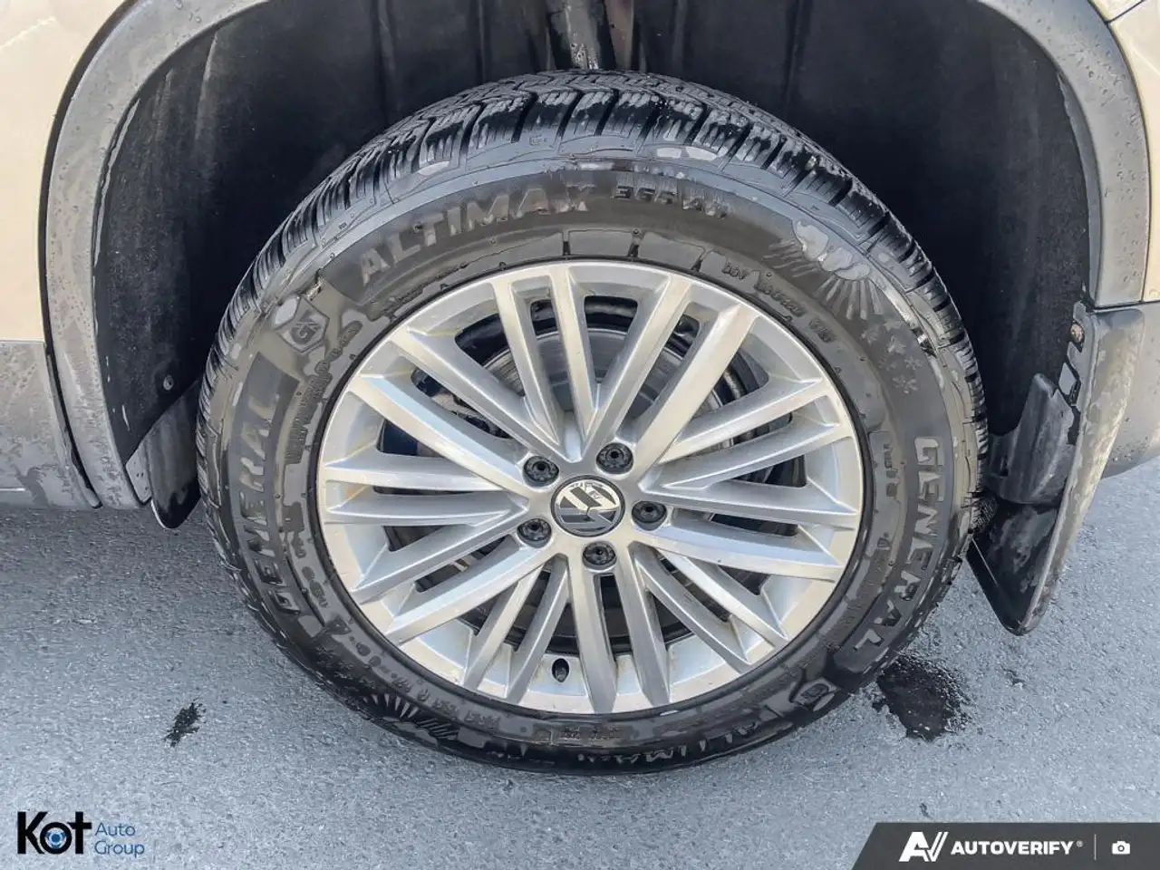 Volkswagen Tiguan снимка Volkswagen Tiguan