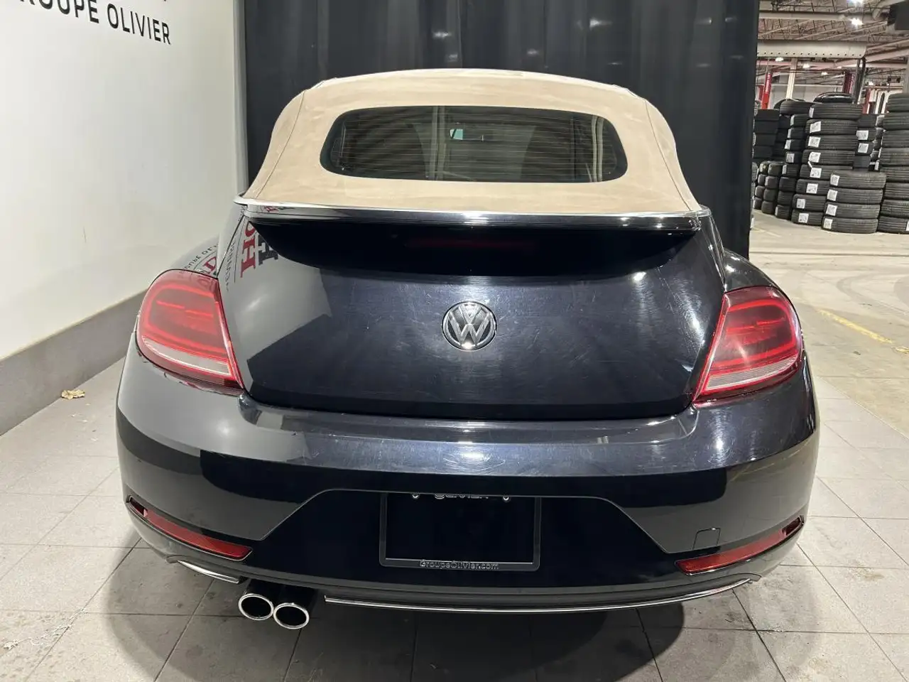 Volkswagen Beetle снимка Volkswagen Beetle