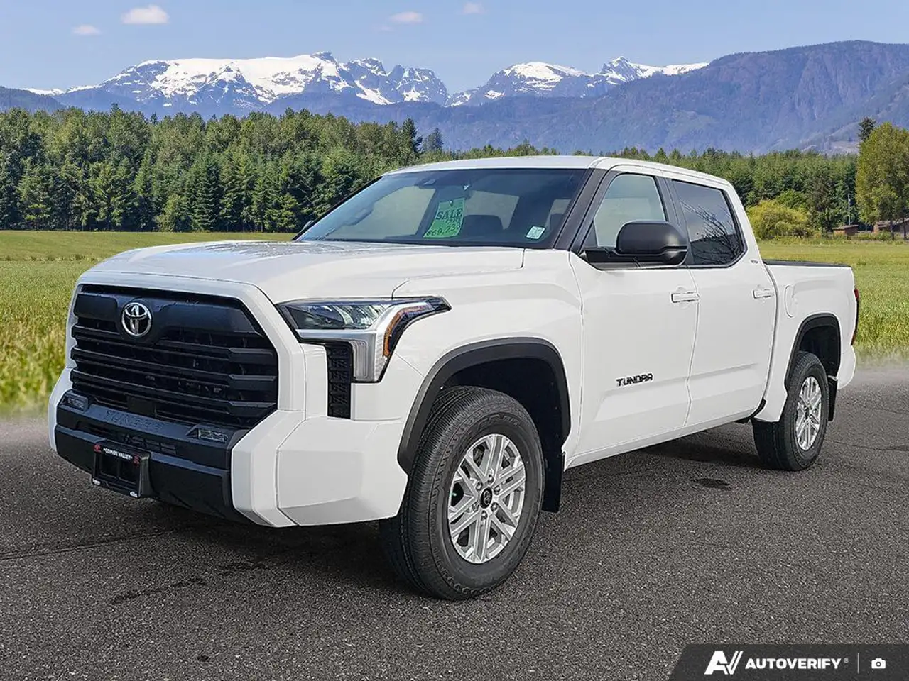 Toyota Tundra снимка Toyota Tundra