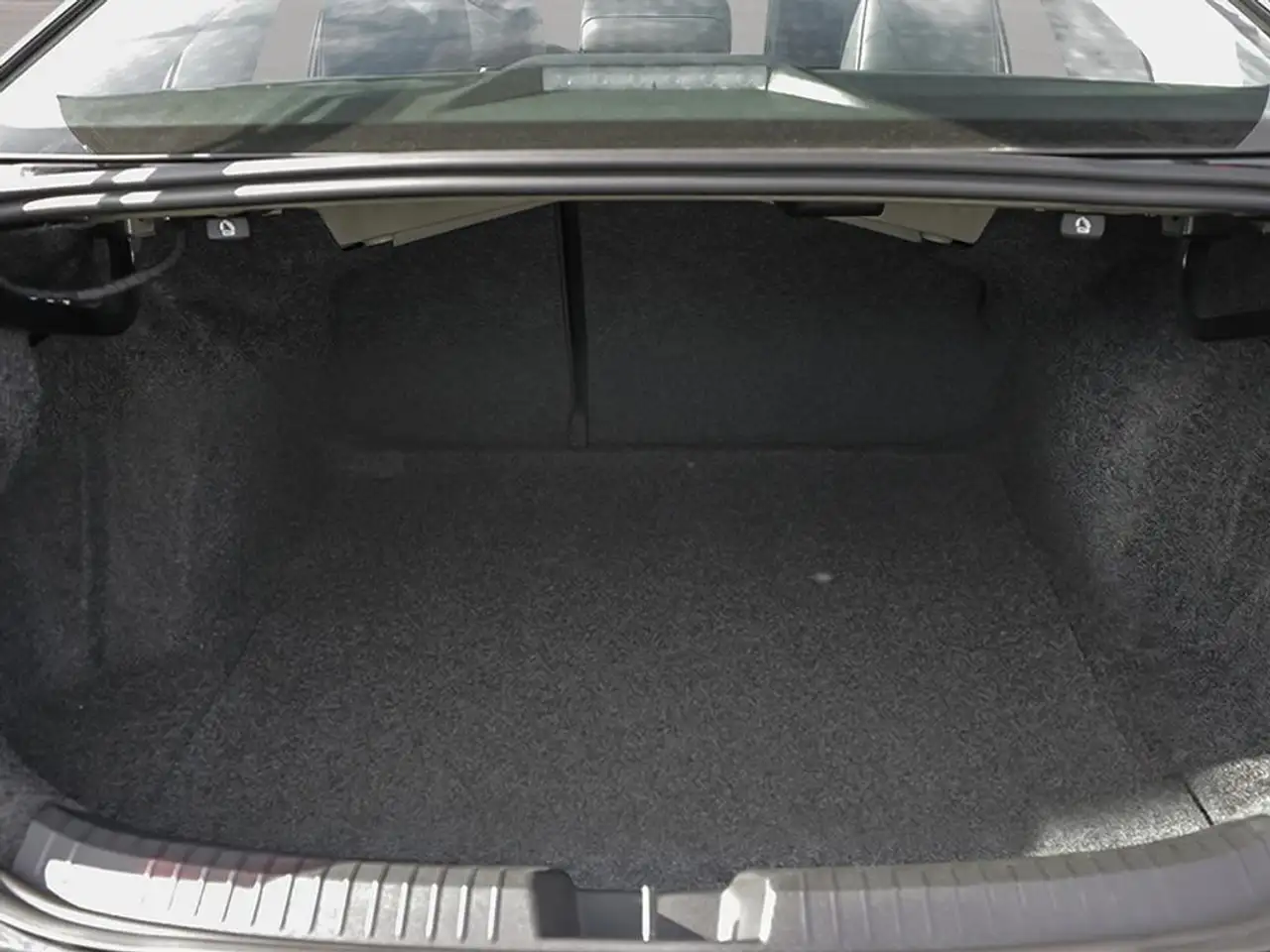 Volkswagen Jetta photo Volkswagen Jetta
