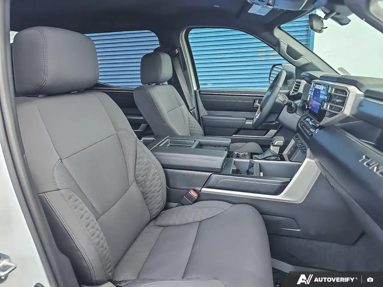 Toyota Tundra снимка Toyota Tundra