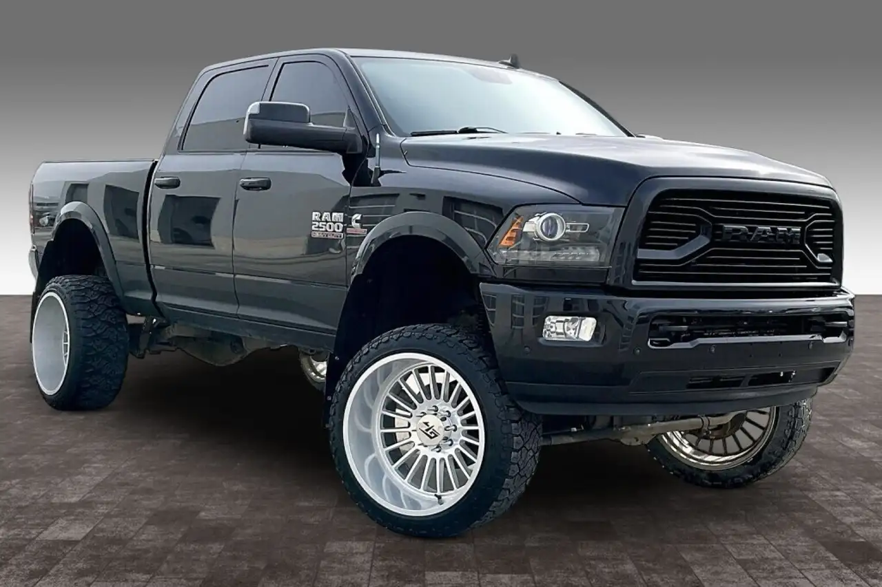 RAM 2500 снимка RAM 2500