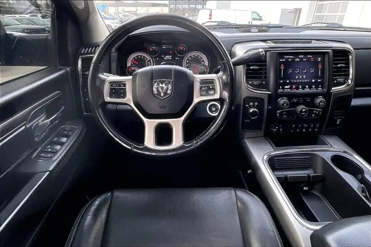 RAM 2500 снимка RAM 2500