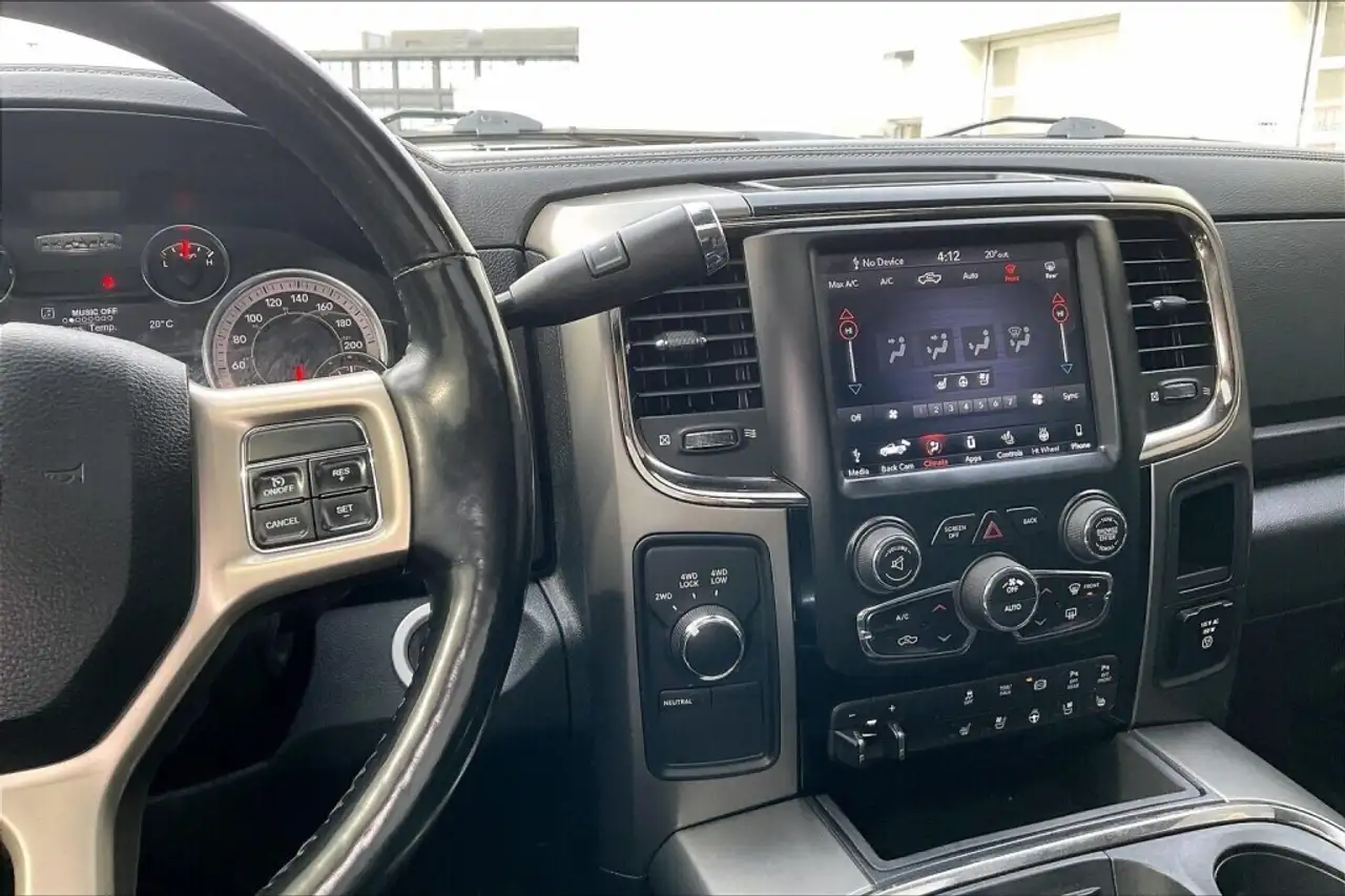 RAM 2500 снимка RAM 2500
