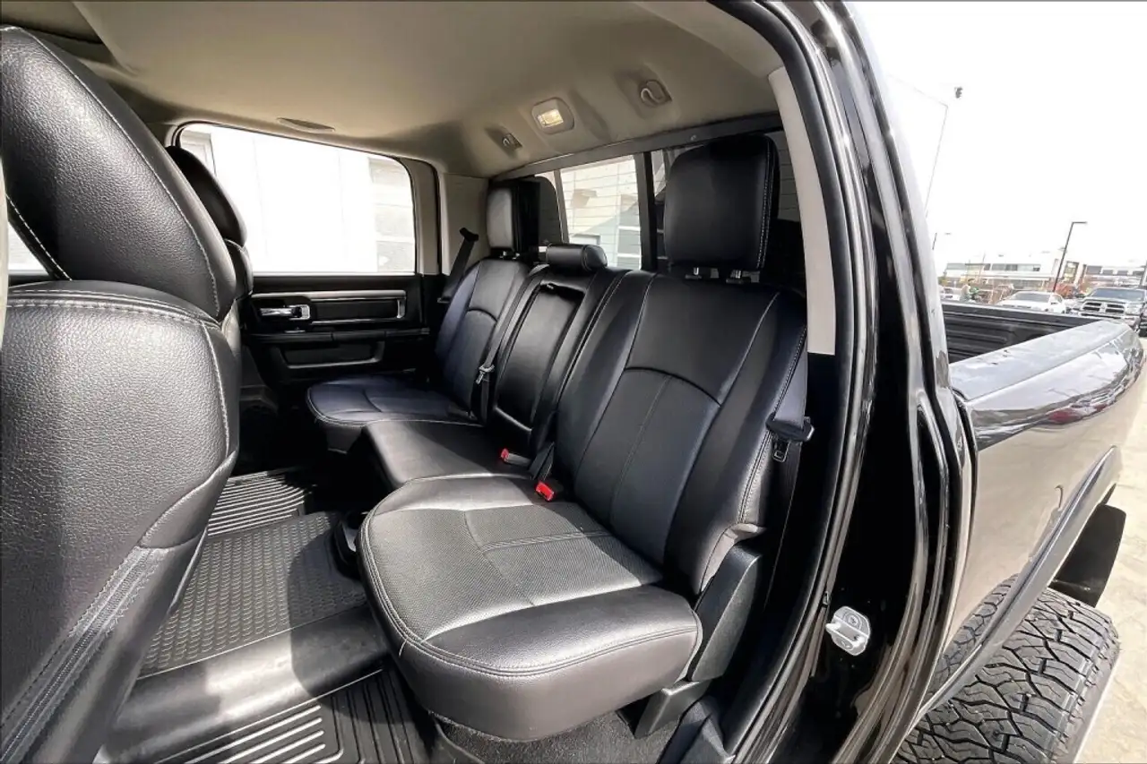 RAM 2500 снимка RAM 2500