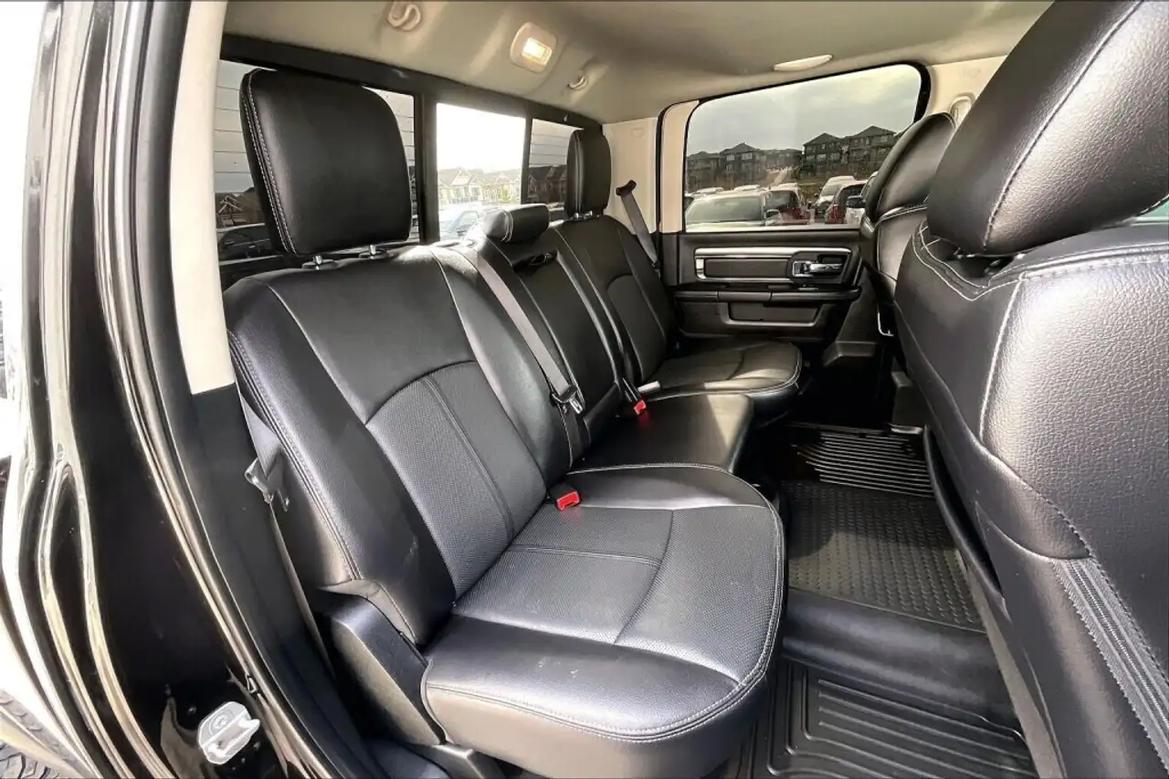 RAM 2500 снимка RAM 2500