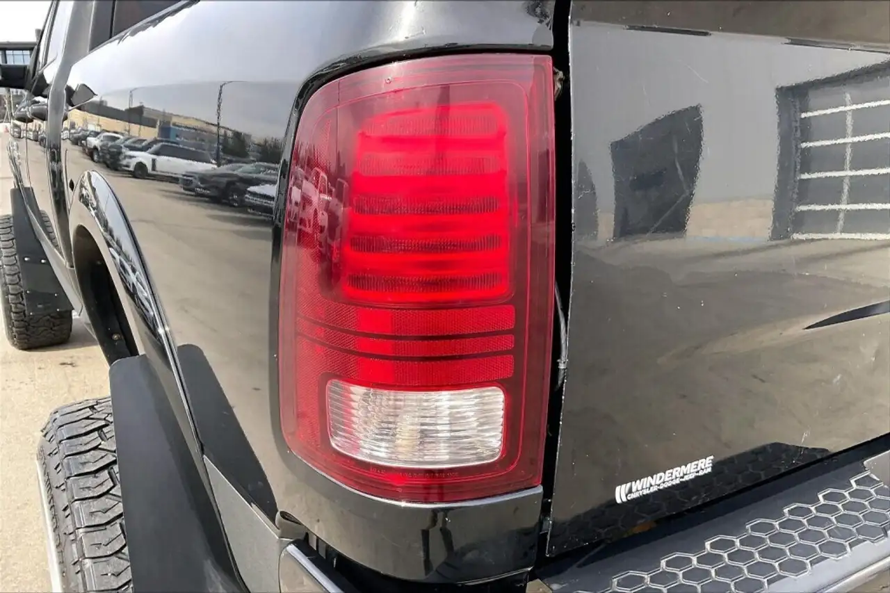 RAM 2500 снимка RAM 2500