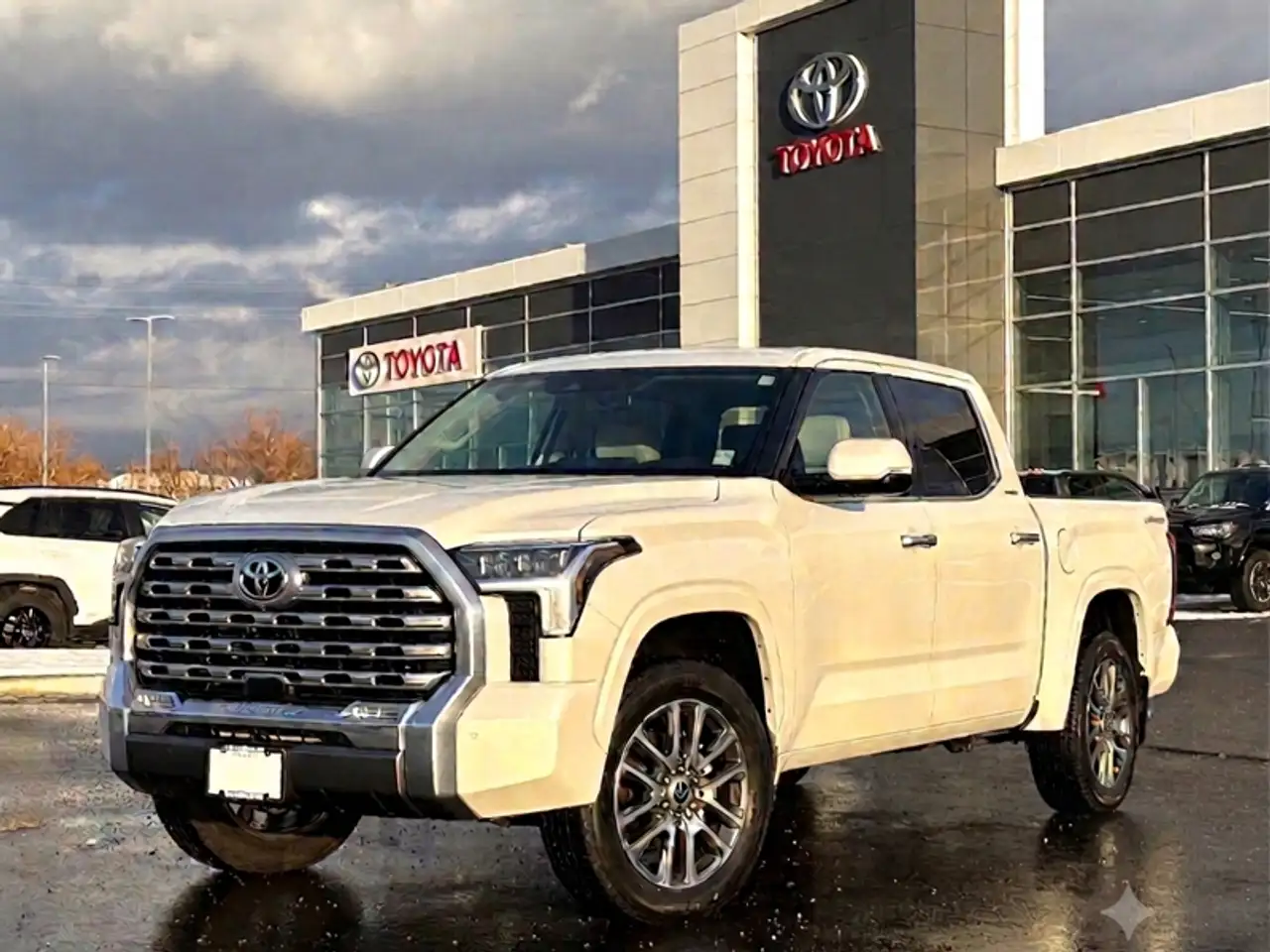 Toyota Tundra снимка Toyota Tundra