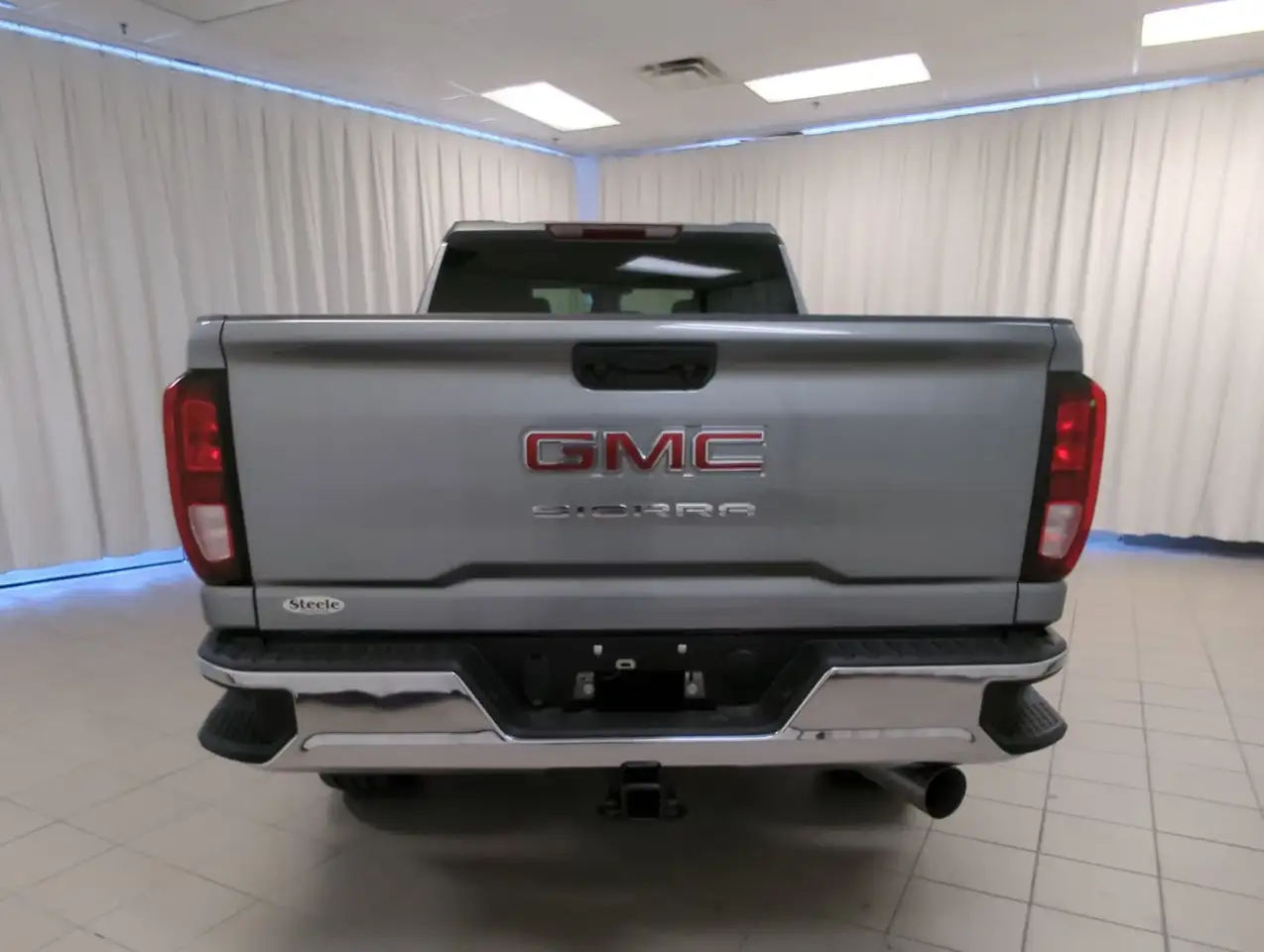 GMC Sierra 2500HD photo GMC Sierra 2500HD