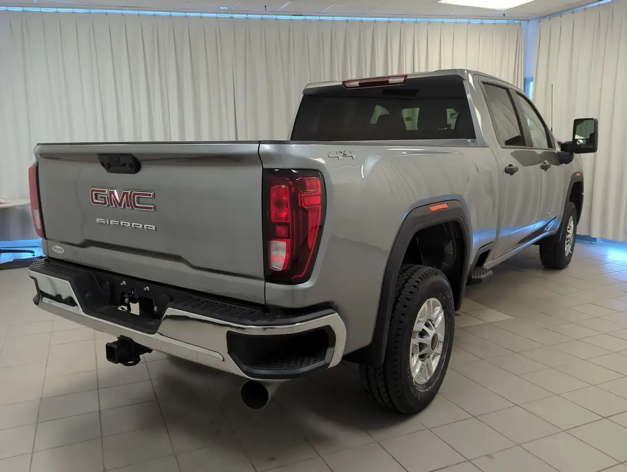 GMC Sierra 2500HD photo GMC Sierra 2500HD
