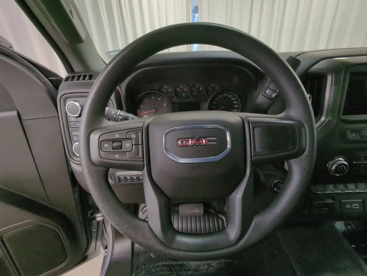 GMC Sierra 2500HD photo GMC Sierra 2500HD