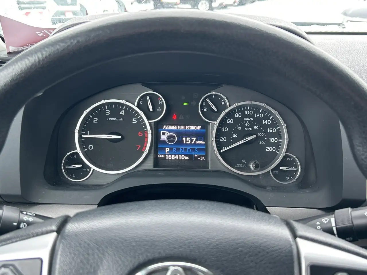 Toyota Tundra снимка Toyota Tundra