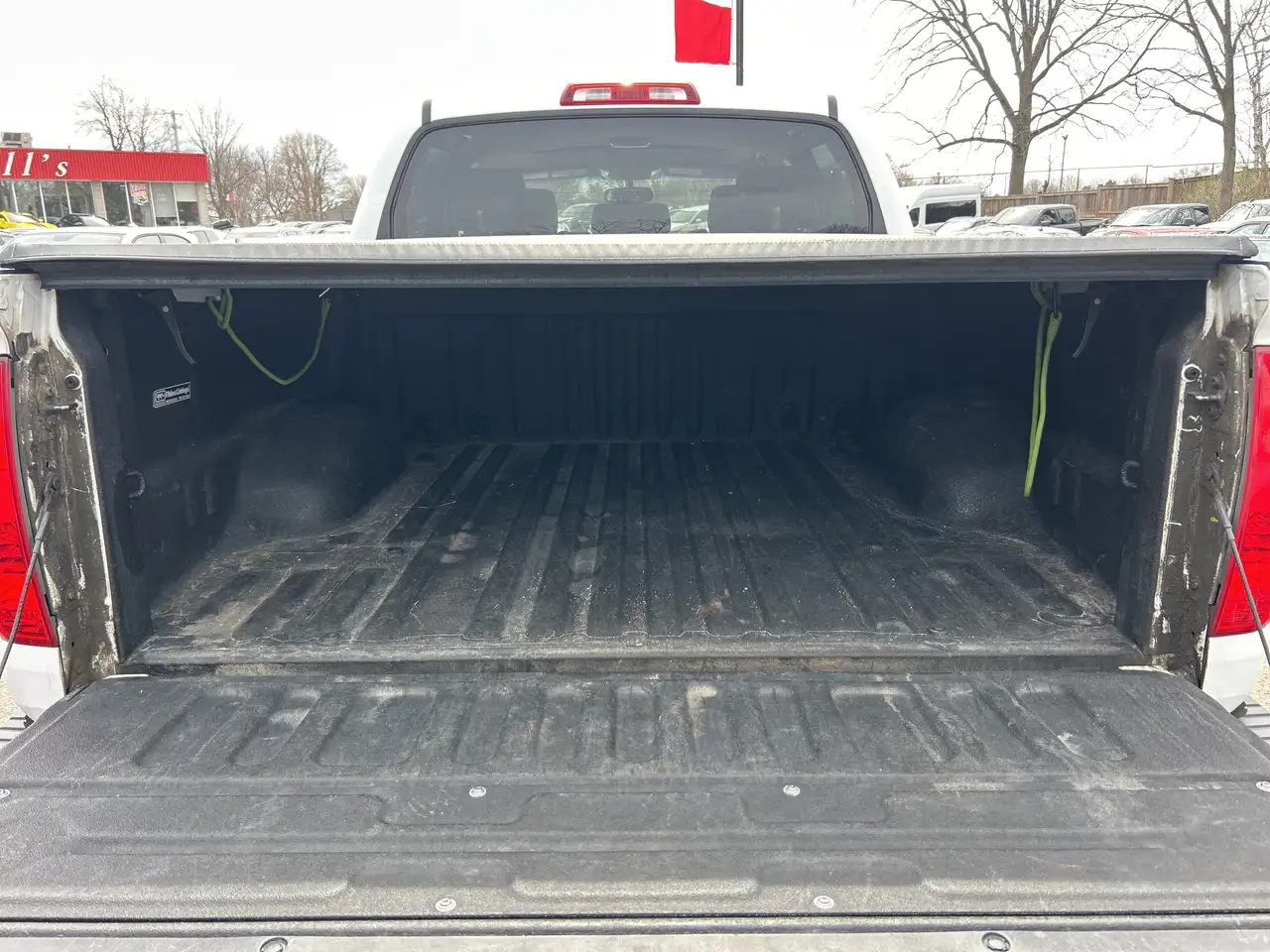 Toyota Tundra снимка Toyota Tundra