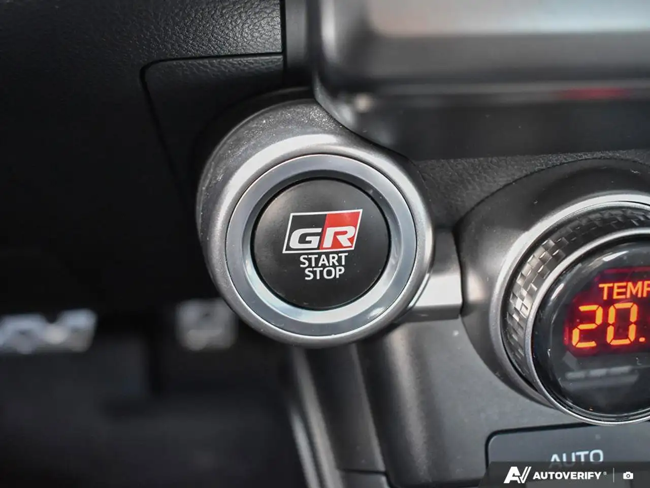 Toyota GR86 снимка Toyota GR86