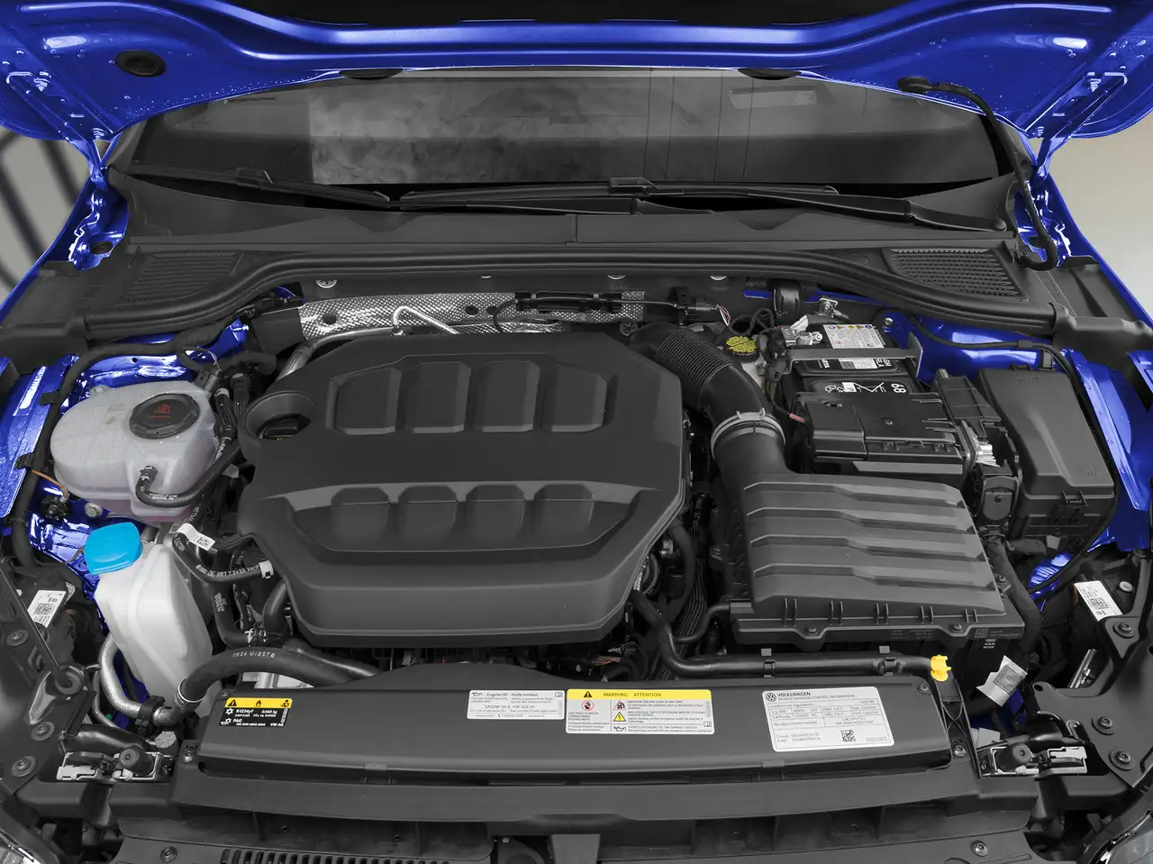Volkswagen Golf R photo Volkswagen Golf R
