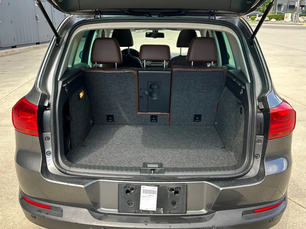 Volkswagen Tiguan снимка Volkswagen Tiguan