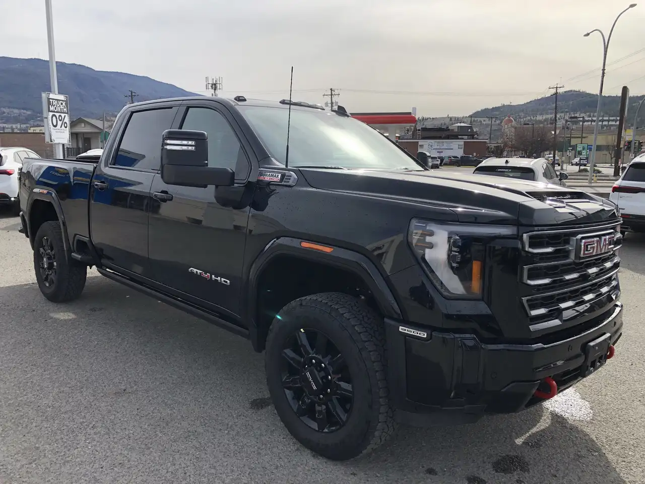 GMC Sierra 3500HD снимка GMC Sierra 3500HD