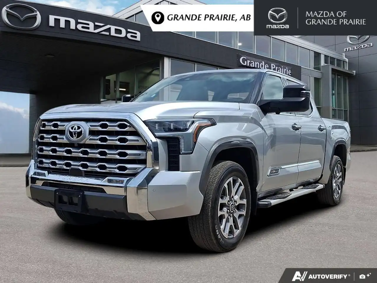 Toyota Tundra снимка Toyota Tundra
