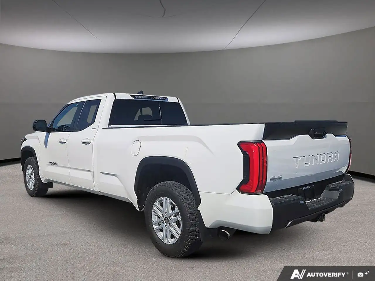 Toyota Tundra снимка Toyota Tundra
