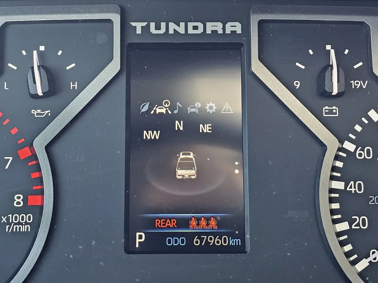 Toyota Tundra fotografie Toyota Tundra