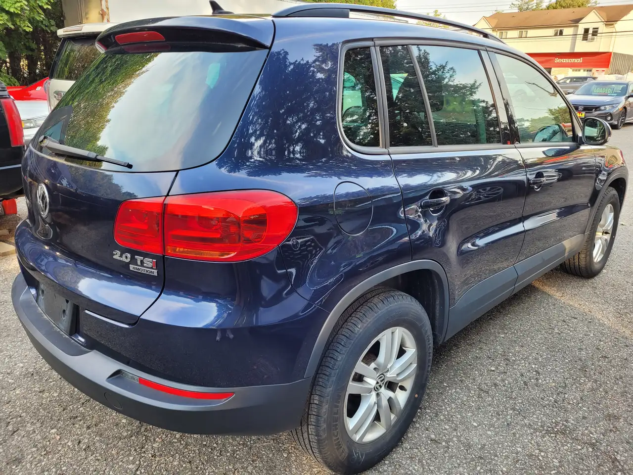 Volkswagen Tiguan photo Volkswagen Tiguan