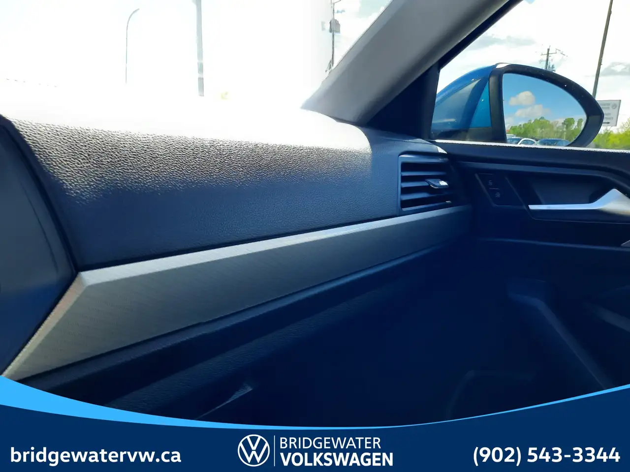 Volkswagen Jetta снимка Volkswagen Jetta