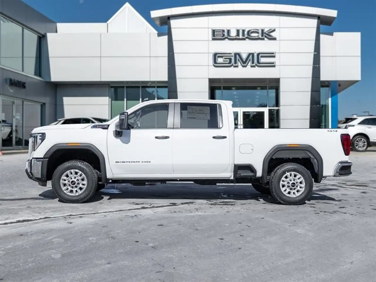 GMC Sierra 2500HD снимка GMC Sierra 2500HD