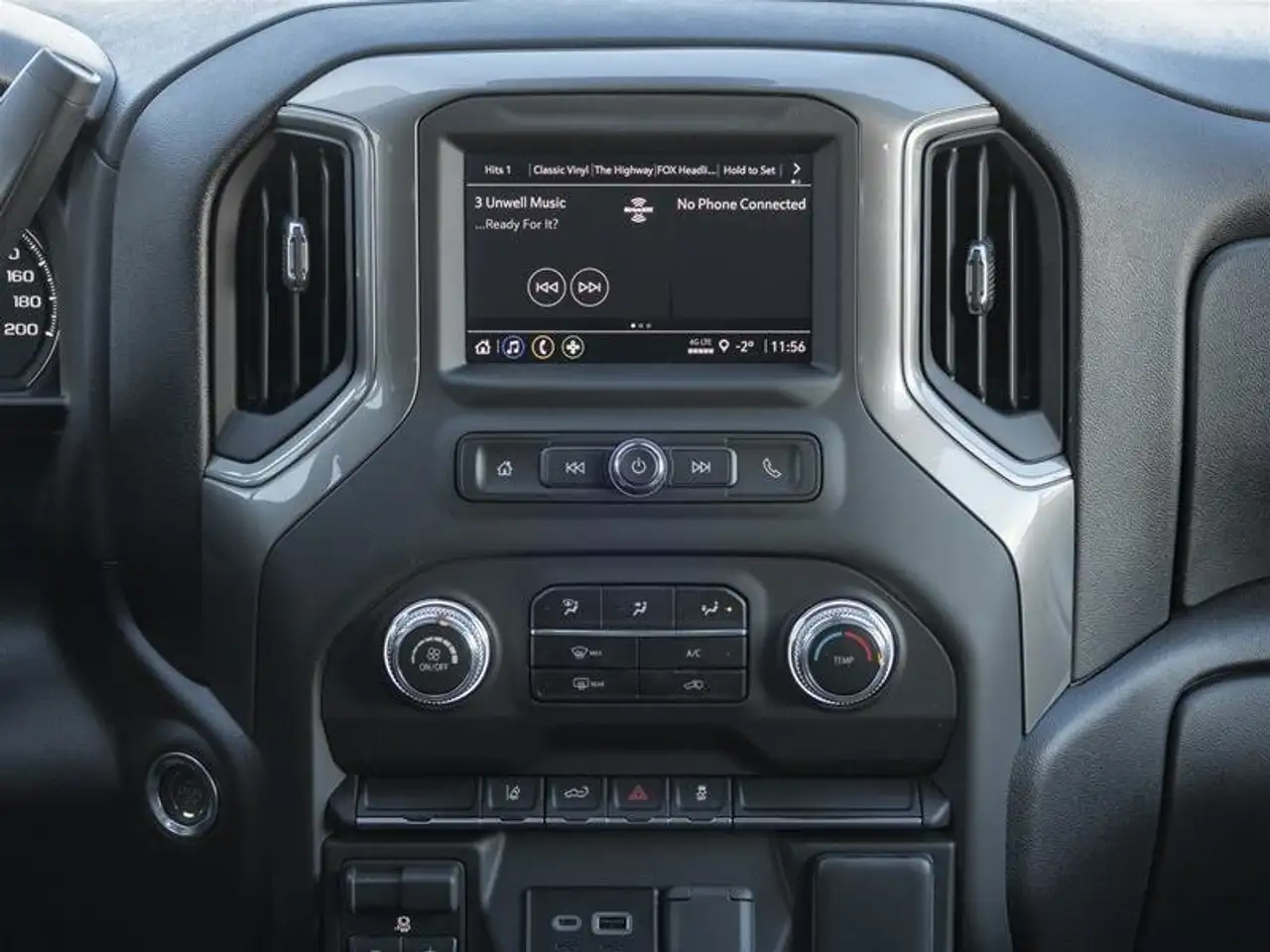 GMC Sierra 2500HD снимка GMC Sierra 2500HD