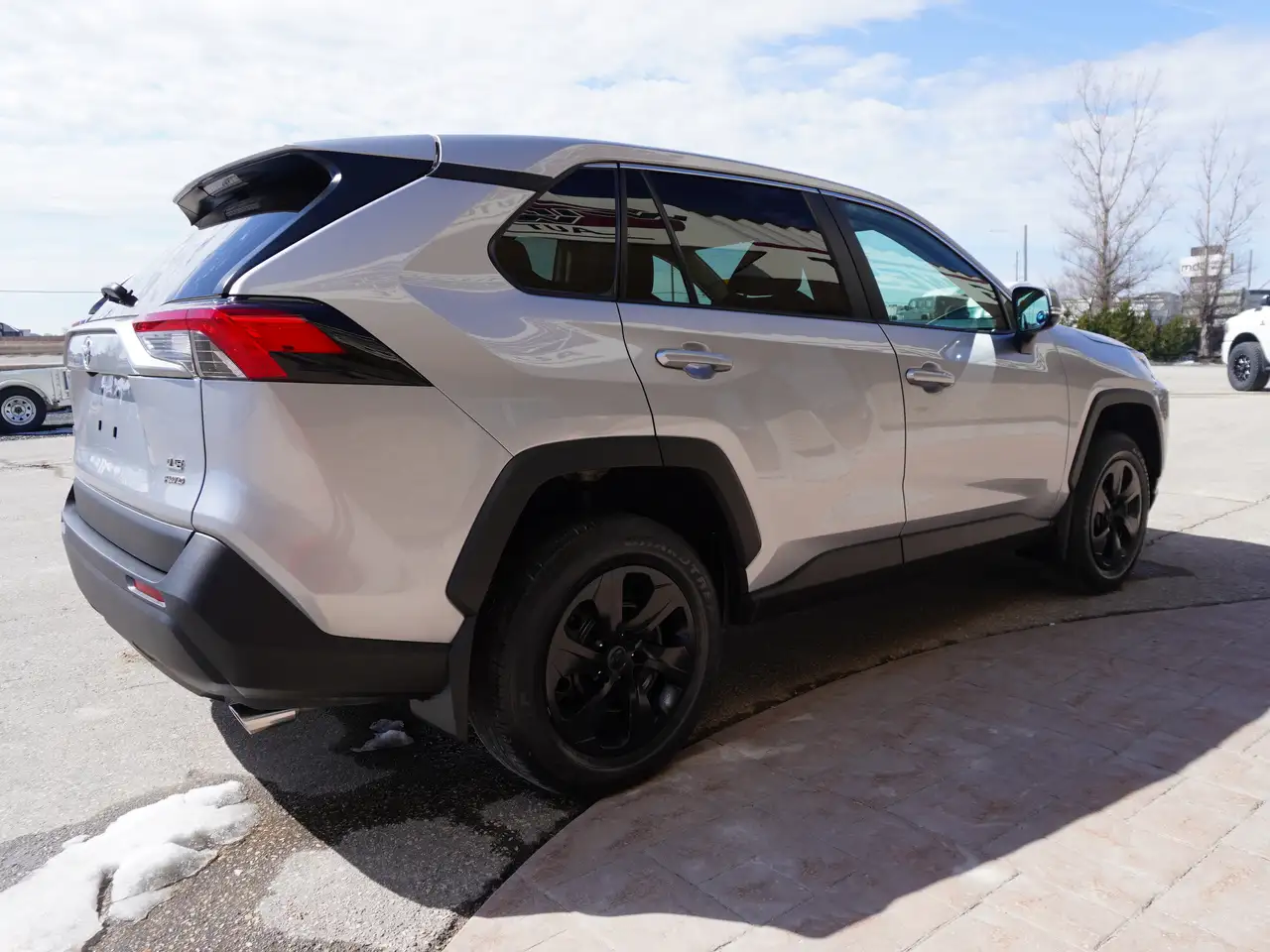Toyota RAV 4 снимка Toyota RAV 4