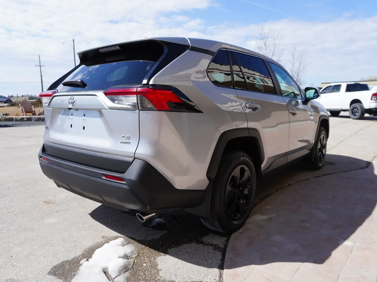 Toyota RAV 4 снимка Toyota RAV 4
