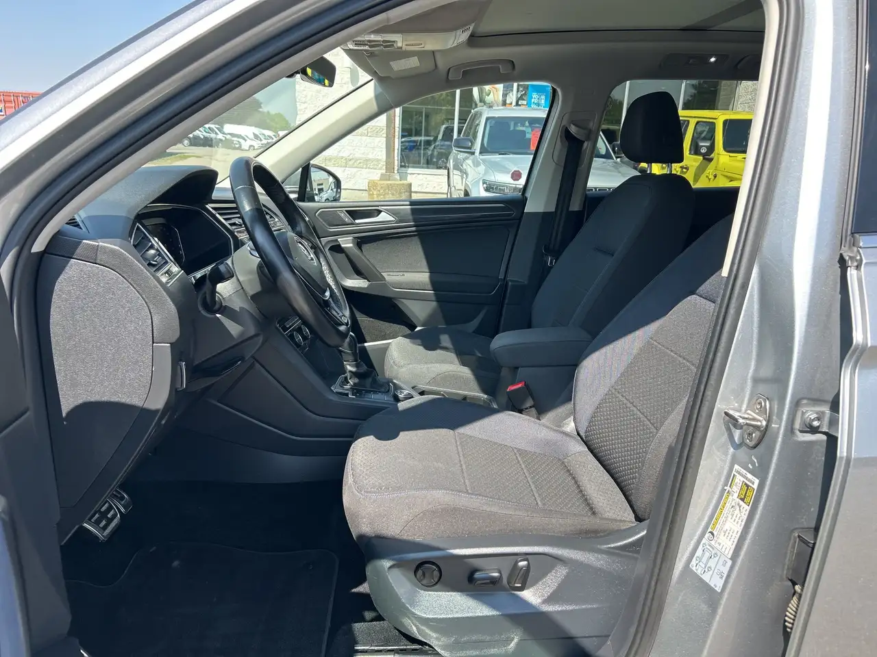 Volkswagen Tiguan снимка Volkswagen Tiguan
