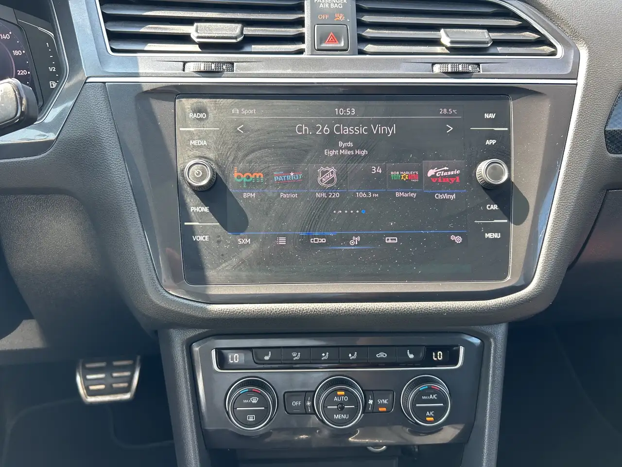 Volkswagen Tiguan снимка Volkswagen Tiguan