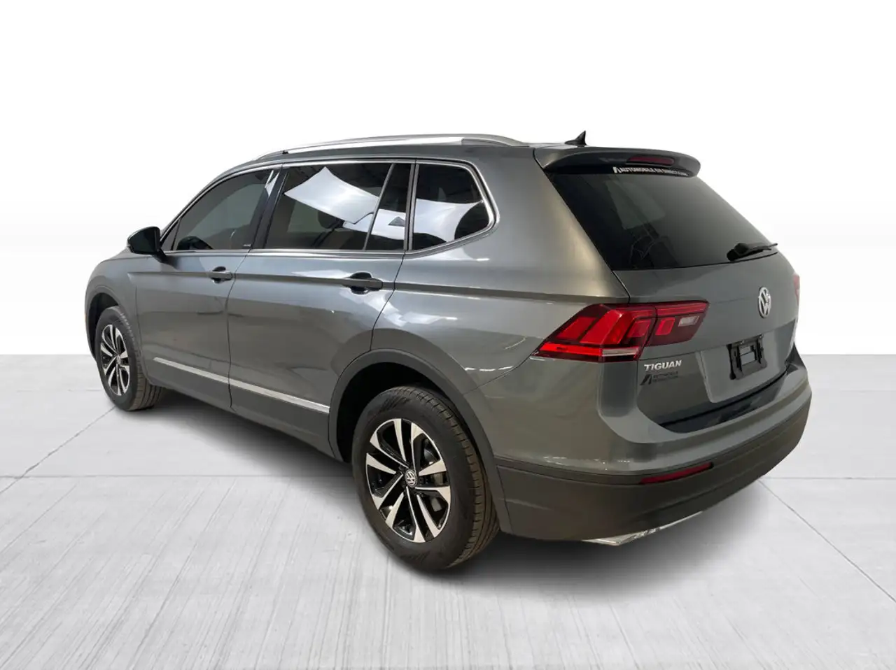 Volkswagen Tiguan photo Volkswagen Tiguan