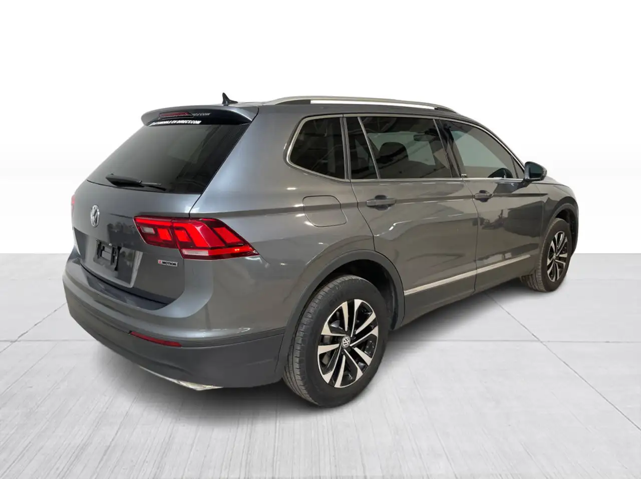 Volkswagen Tiguan photo Volkswagen Tiguan