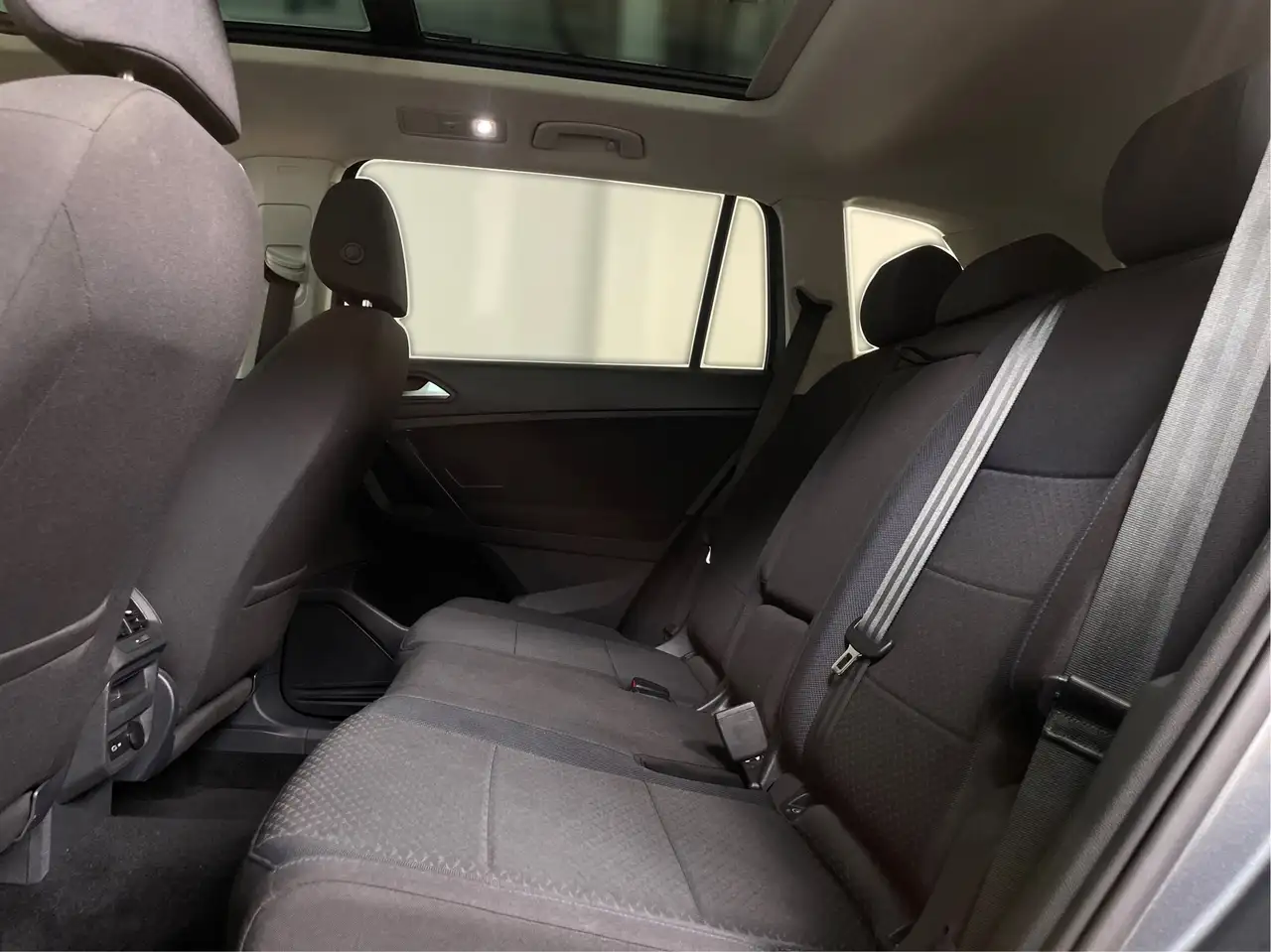 Volkswagen Tiguan photo Volkswagen Tiguan